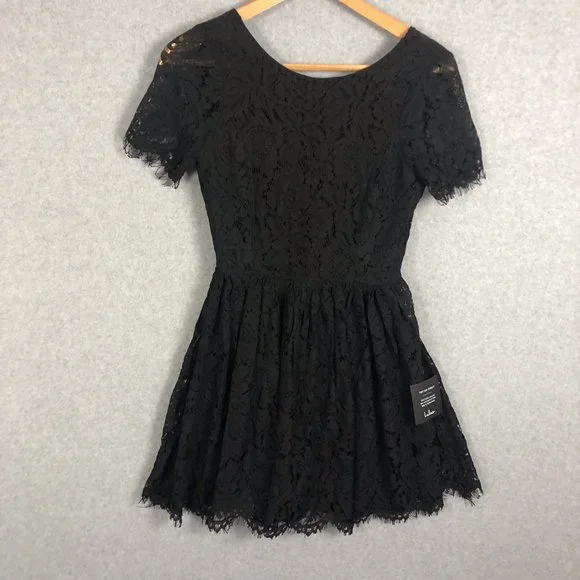 NWT Lulu's Black Lace Mini Dress Size Small - Picture 2 of 11